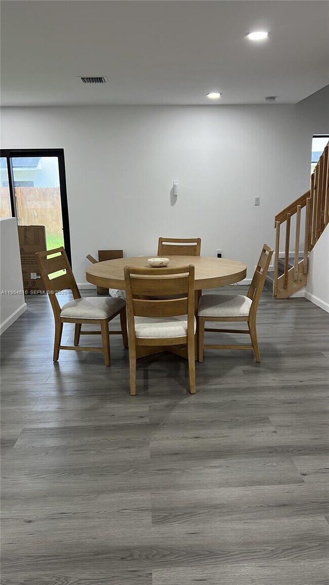 Building Photo - 558 NW 7th St