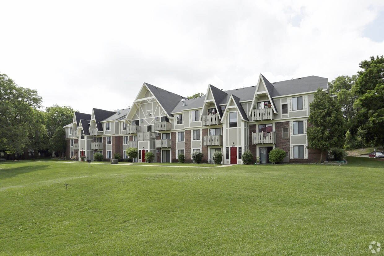 Swiss Valley Apartments Apartments in Wyoming, MI