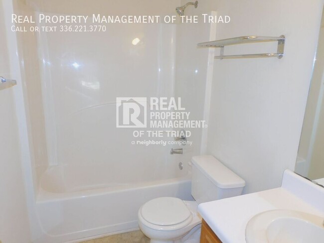 Foto del edificio - *Move In Special* 3 Bedroom/2 Bathroom Hom...