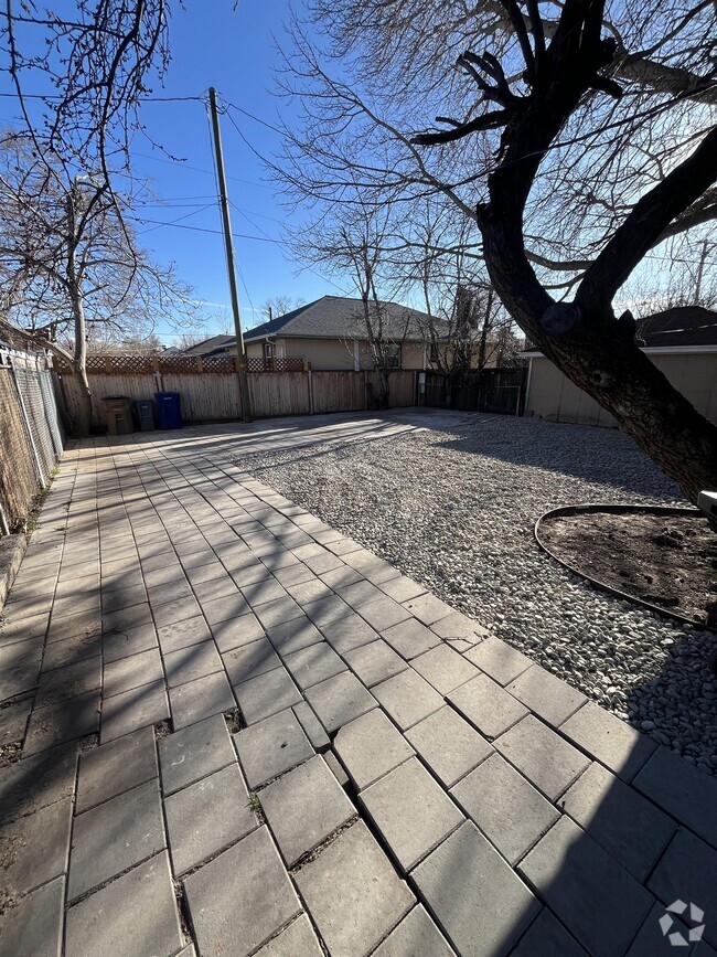 Building Photo - 408 E 1300 S