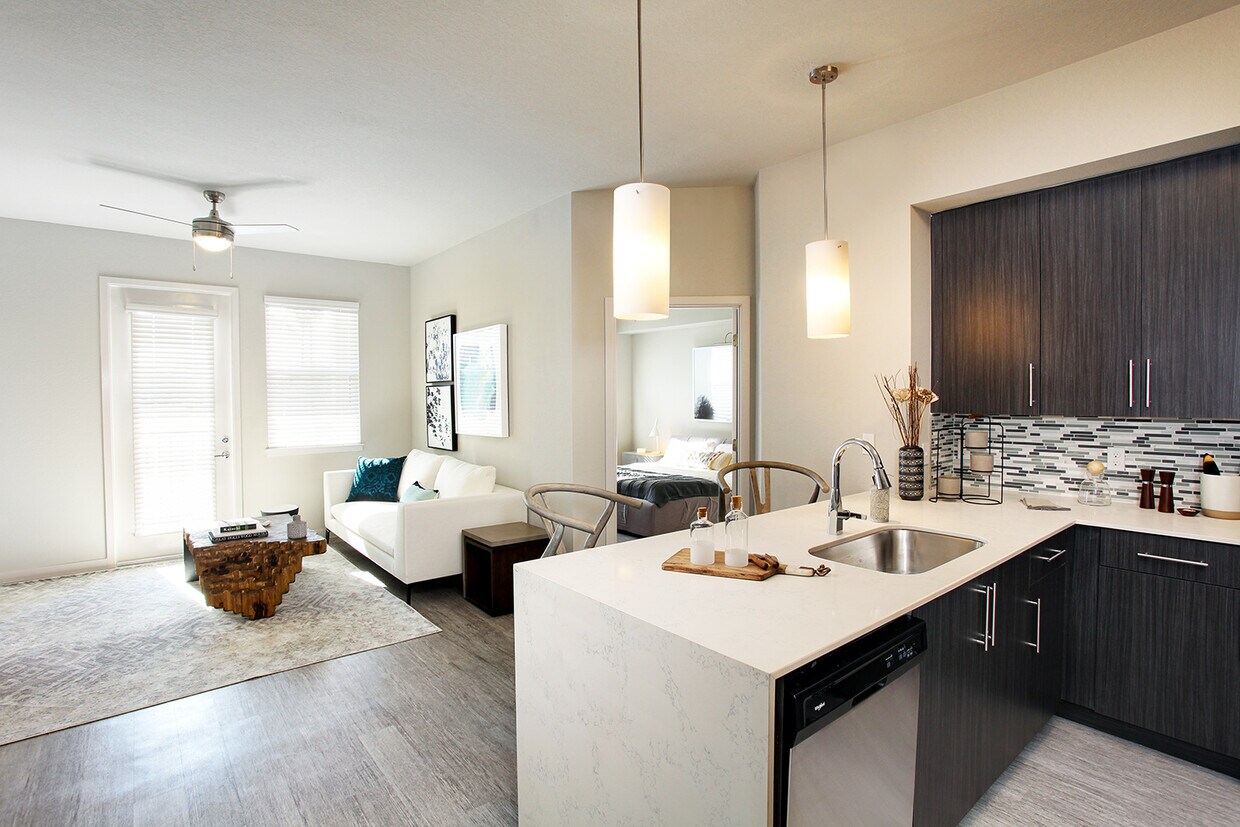 Foto principal - Legacy Naples Apartments
