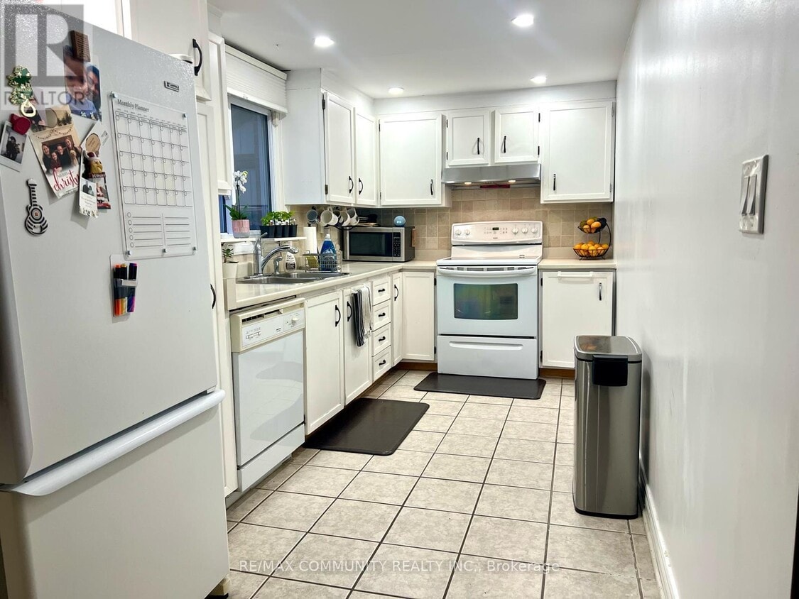 Photo principale - 74 Chapman Dr