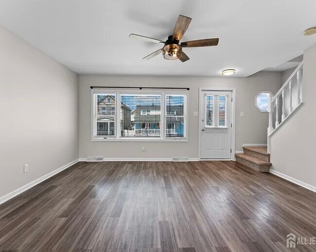 Foto del edificio - 284 Silzer St