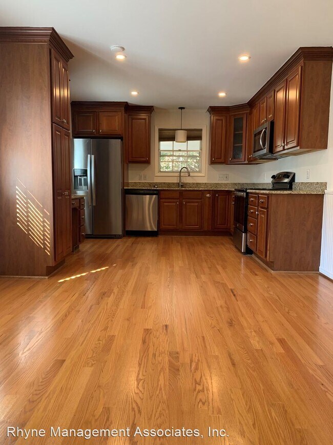Building Photo - 3 br, 2 bath House - 4921 Lakemont Drive
