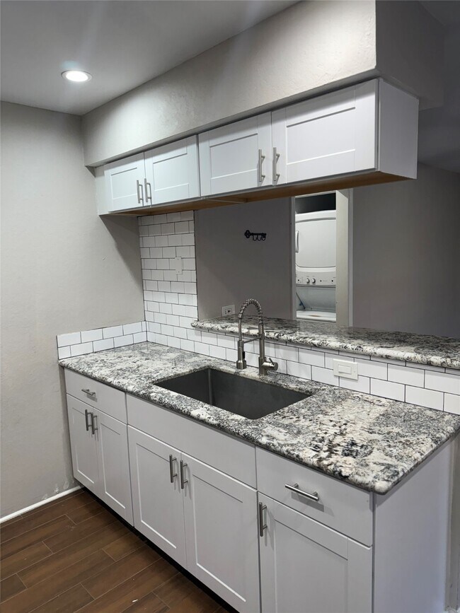 Foto del edificio - 2922 Randolph Rd