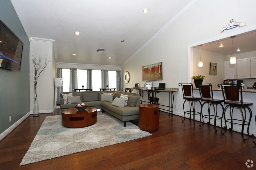 Legend Oaks Rentals Tampa, FL