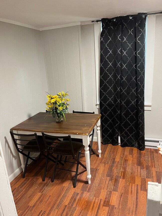 54 Leicester St, North Oxford, MA 01537 Townhome Rentals in North Oxford MA