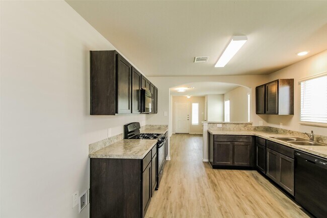 Building Photo - 2541 Coho Dr