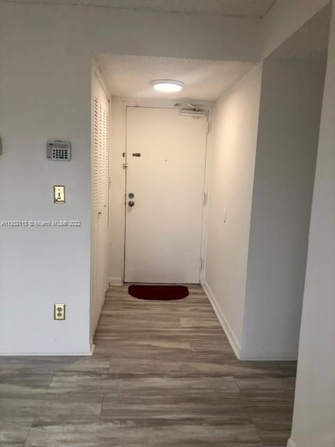Building Photo - 3470 Foxcroft Rd