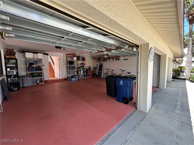 Foto del edificio - 16540 Heron Coach Way