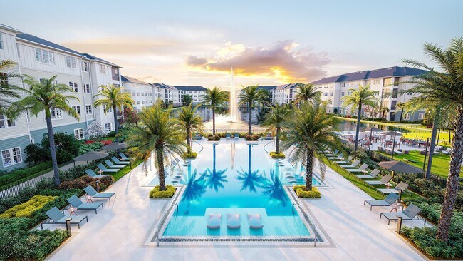 Building Photo - Melina Sarasota