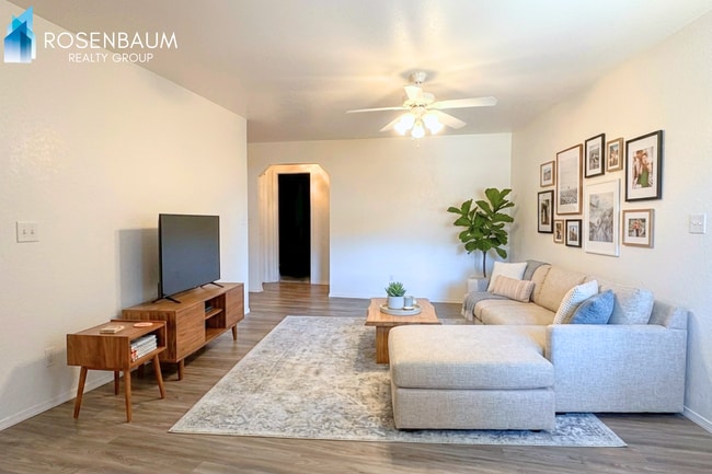 Building Photo - Charming 2-bedrooms, 2-baths duplex home in Prescott Valley!
