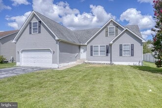 Building Photo - 98 Mystic Ln
