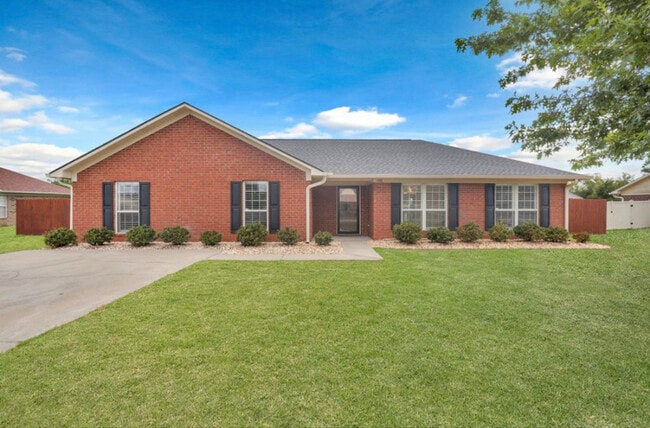 Building Photo - 138 Wayfair Ln