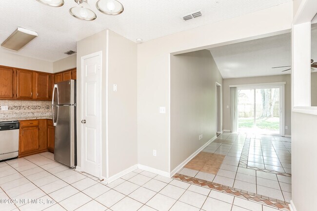 Foto del edificio - 1791 Coventry Ct