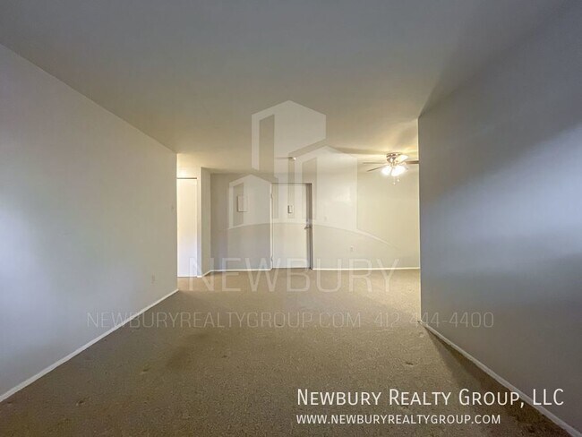Building Photo - All Essential Utilities Included!!! Charmi...