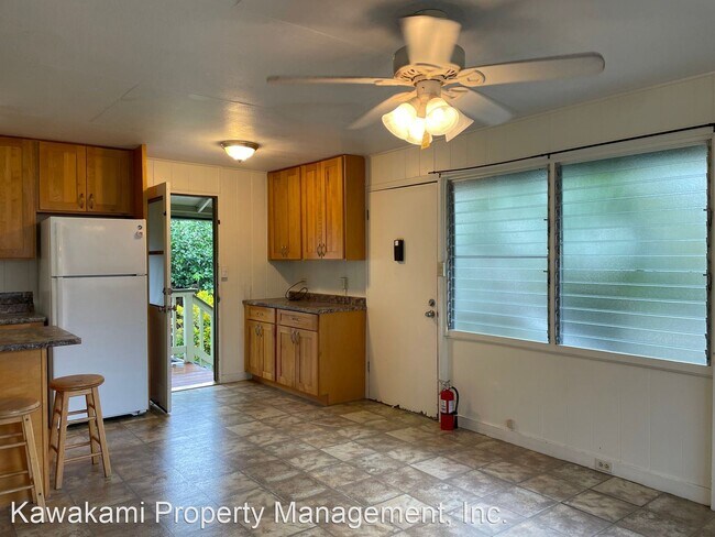 Foto del edificio - 3 br, 1 bath House - 57 Hialoa St. #B