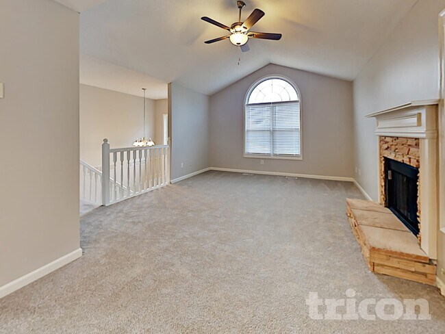 Foto del edificio - 241 Amy Blvd