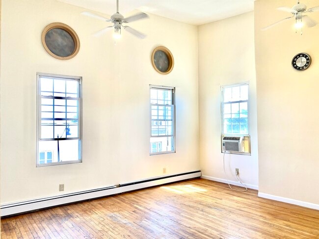 Building Photo - 325 Central Ave