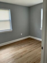 Building Photo - 1215 Alabama Ave SE