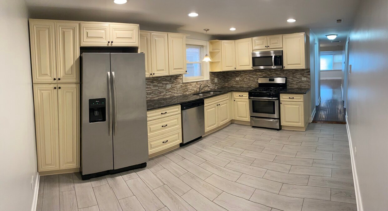 Foto principal - 5417 N Monitor Ave