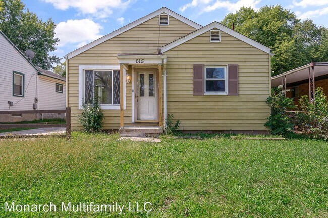 Foto del edificio - 3 br, 1 bath House - 615 Circle Rd
