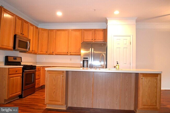 Foto del edificio - 2520 Sutcliff Terrace
