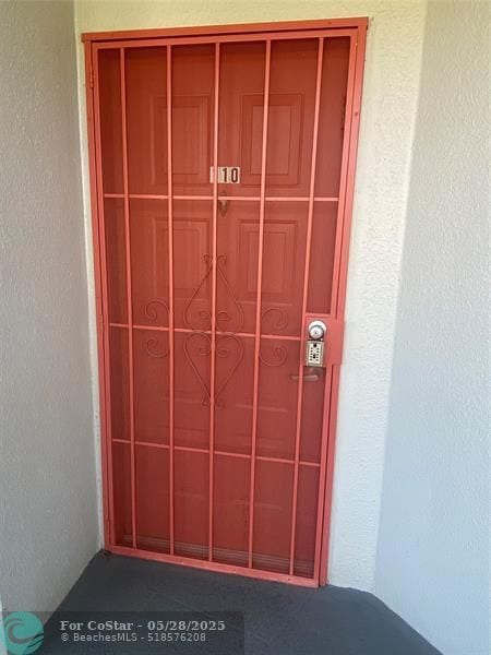 Building Photo - 750 SW 138th Ave
