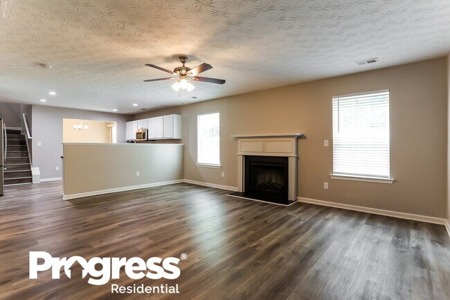 Foto del edificio - 5573 Rock Lake Dr