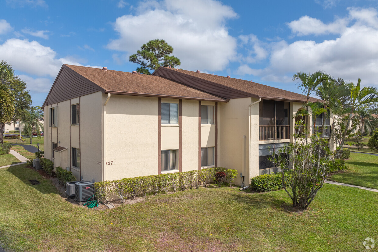 Primary Photo - Pine Ridge South IV Condos