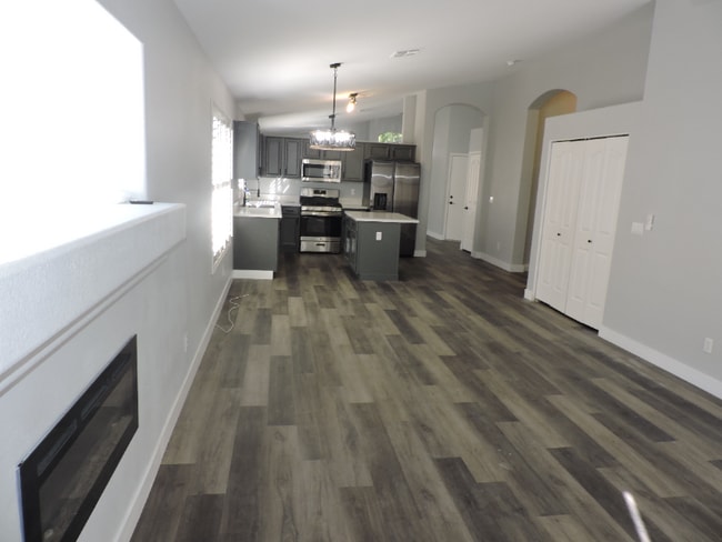 Building Photo - 217 Sandpiper Village Way