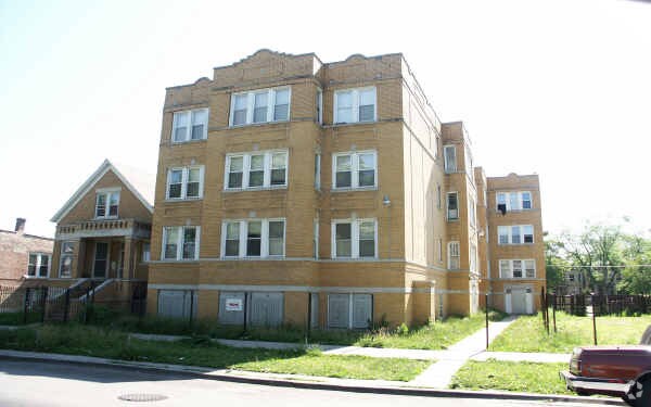 Primary Photo - 721 N Avers Ave