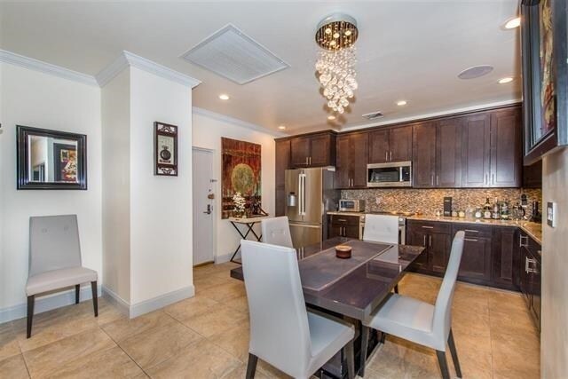 Foto del edificio - 75 Liberty Ave