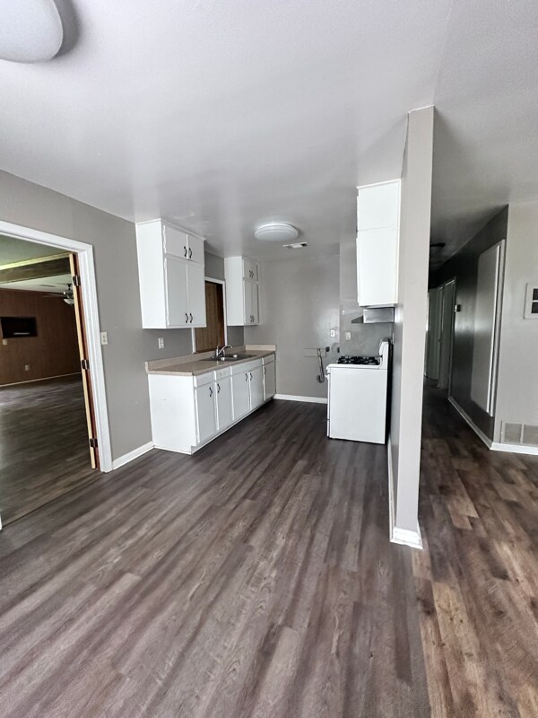Foto del edificio - 3066 Tyler Rd