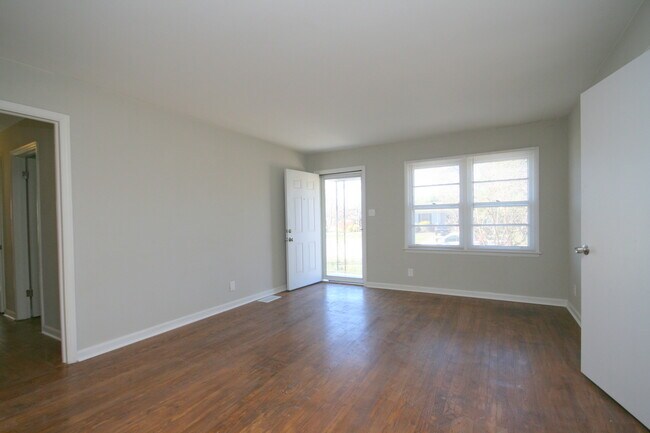 Foto del edificio - 3306 Bartee Ln NW