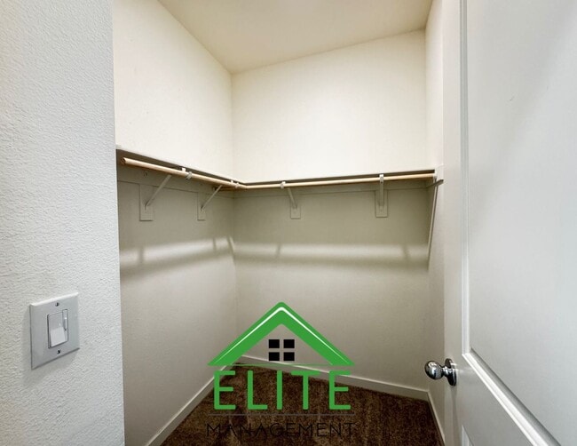 Building Photo - A Modern and Meticulously Designed Condo
