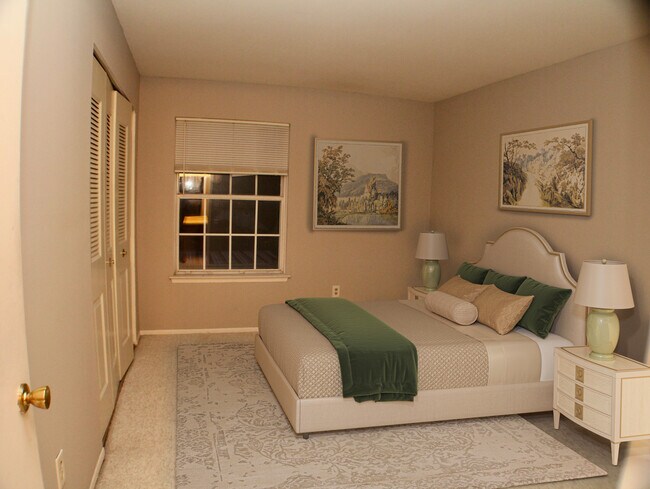 Foto del edificio - 910 Chestnut Hill Dr