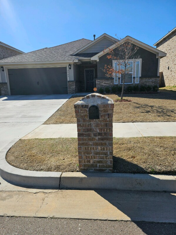 Primary Photo - 2505 Scarlet Ln