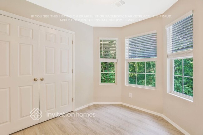 Foto del edificio - 2150 Perrin Springs Dr NE