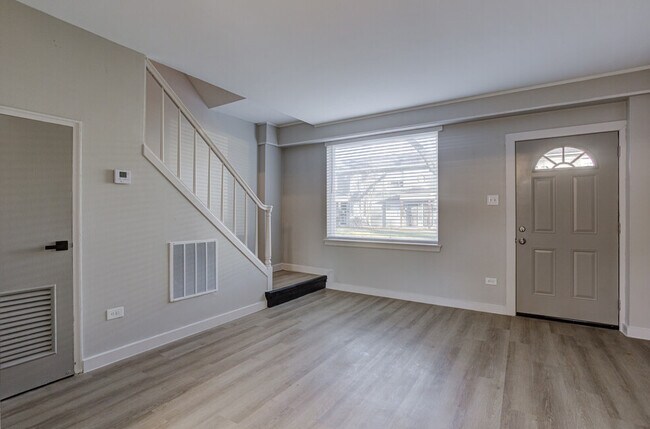 Foto del edificio - Woodland Apartments