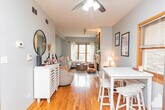 Foto principal - 844 N Wood St