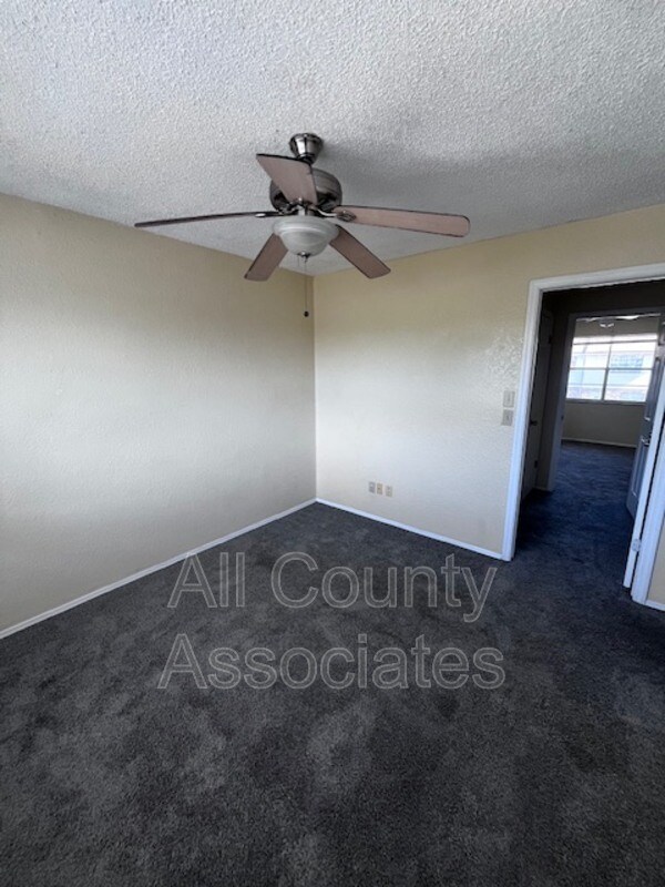 Foto del edificio - 8921 Cochise Ln