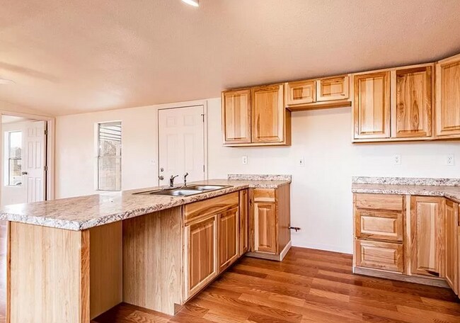 Foto del edificio - 2 Bedroom 1 Bathroom Mobile Home