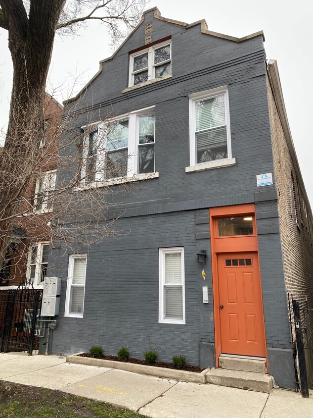 Primary Photo - 2719 W 24th St