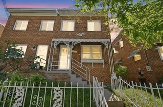 Building Photo - 4229 Fort Dupont Terrace SE