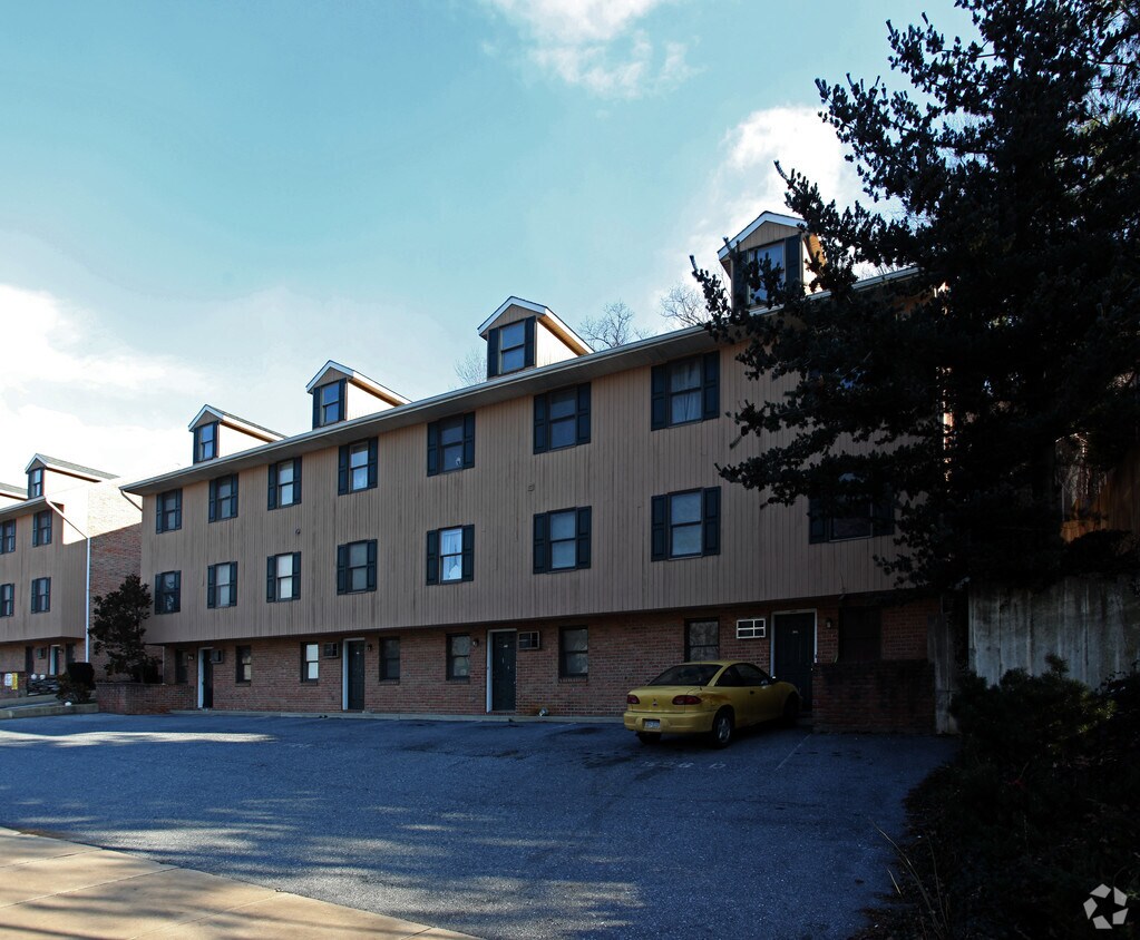 Foto del edificio - 522-526 East Main Street Apartments