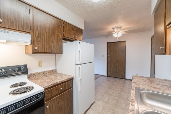 Building Photo - 2603 Terrace Dr
