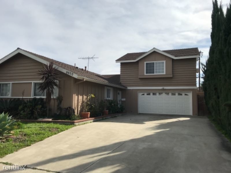 Primary Photo - 3 br, 2 bath House - 9200 Gardenia Avenue