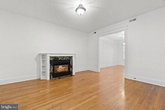 Foto del edificio - 3806 Kansas Ave NW