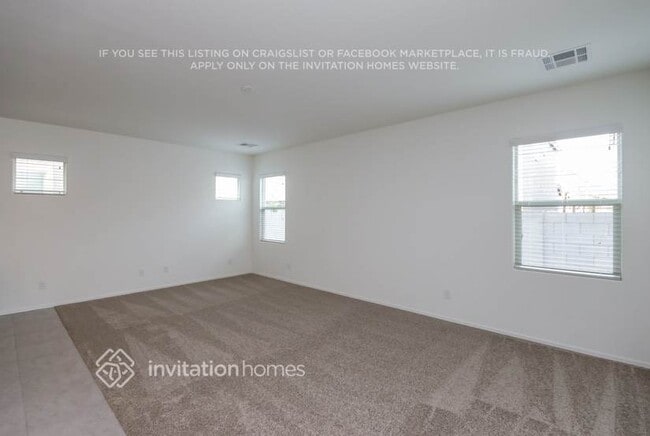 Foto del edificio - 1270 E Palomino Way